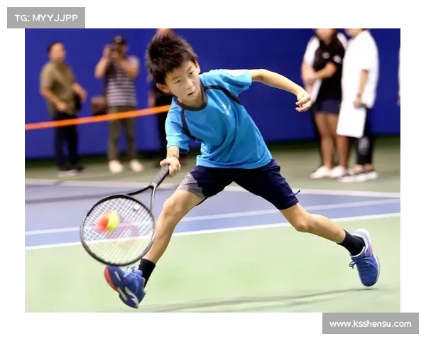 网球比赛精彩瞬间回顾 媒体深度采访球员背后的故事与心路历程 网球比赛精彩瞬间回顾 媒体深度采访球员背后的故事与心路历程